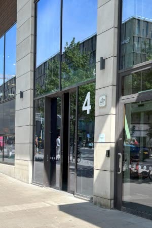 Exteri&ouml;r Solnav&auml;gen 4, entr&eacute;